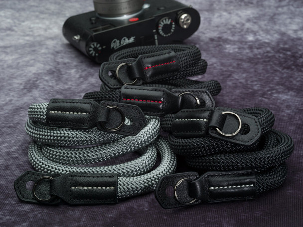 The Vi Vante Sheetline Evolution Rope Strap with built in Tension Relief and Hinge Joint. Nappa Leather ends with electroplated mounting rings.