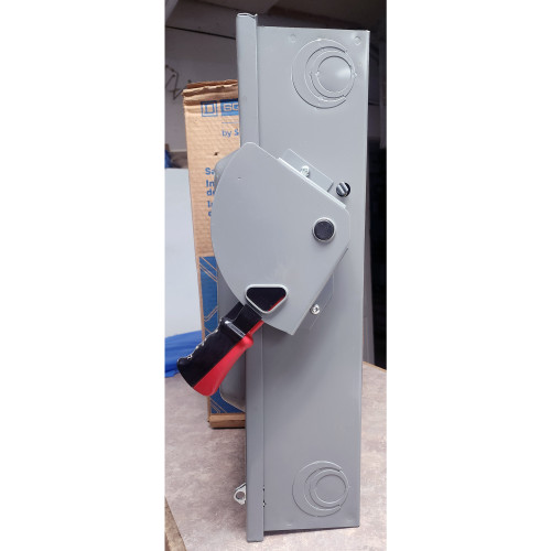 SQUARE D - HU363 Safety Switch: 100 A Amps AC, 60 HP @ 600V AC, 1, 3 Poles, 3 Wires, Nonfusible