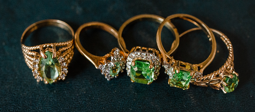 August birthstone vintage peridot ring - cubic zirconia - clear Swarovski crystals