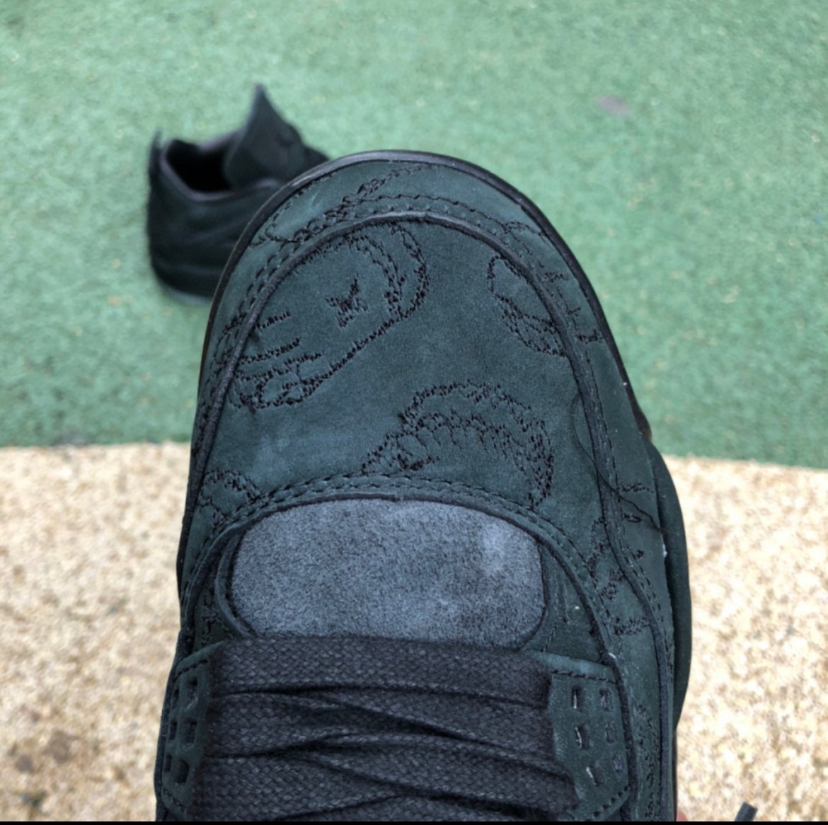 12 Pair -  Jordan 4 Retro X KAWS Black