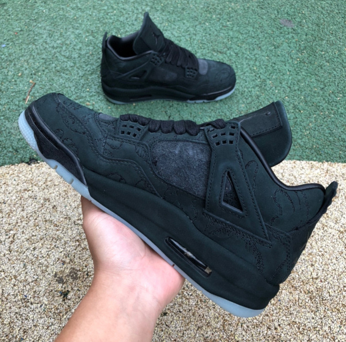 12 Pair -  Jordan 4 Retro X KAWS Black