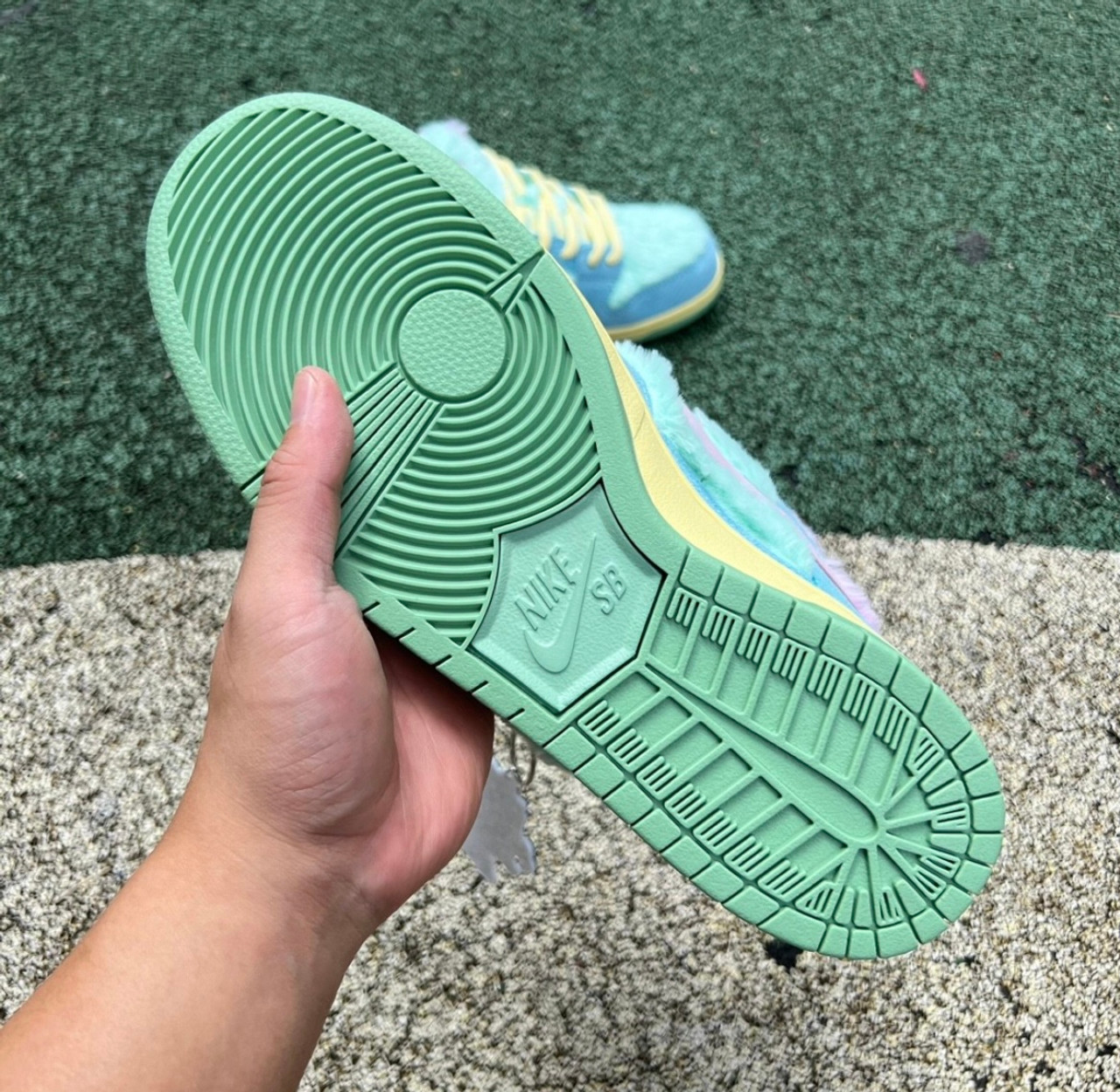 12 Pair - Nike Verdy x Dunk Low SB PS "Visty"