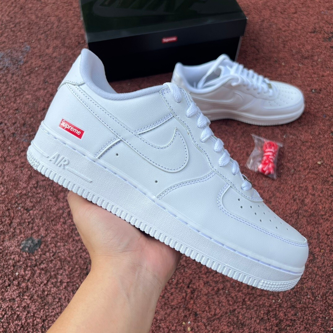 12 Pair - Air Force 1 X Supreme