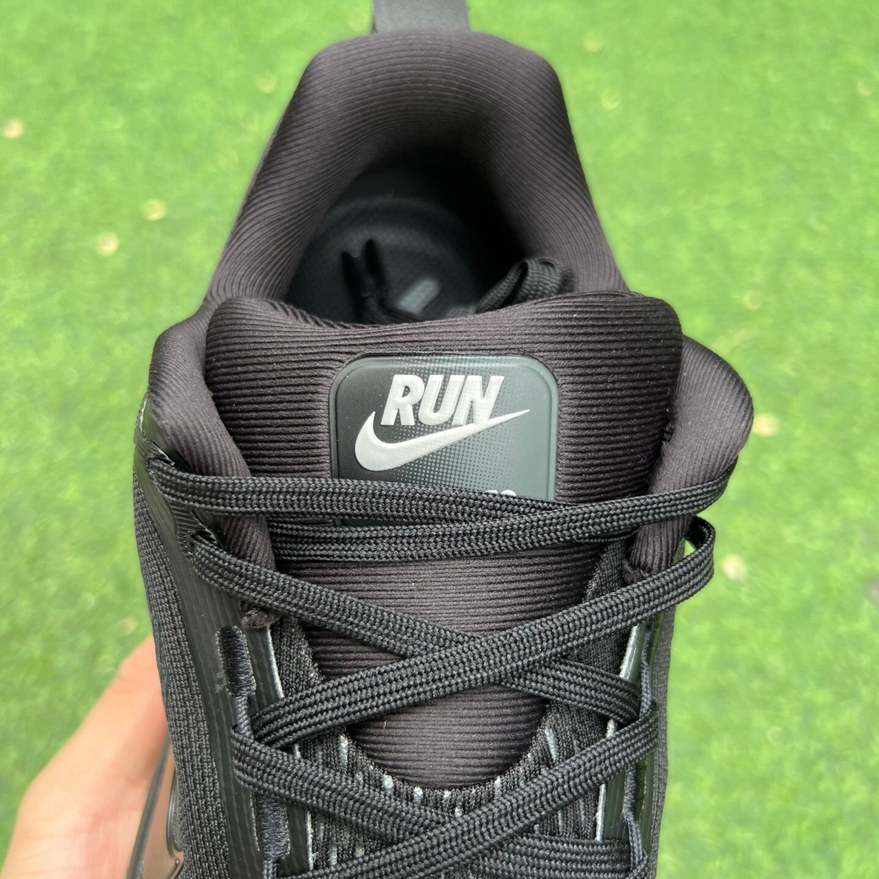 12 Pair - Nike Vomero Black Zoom Air