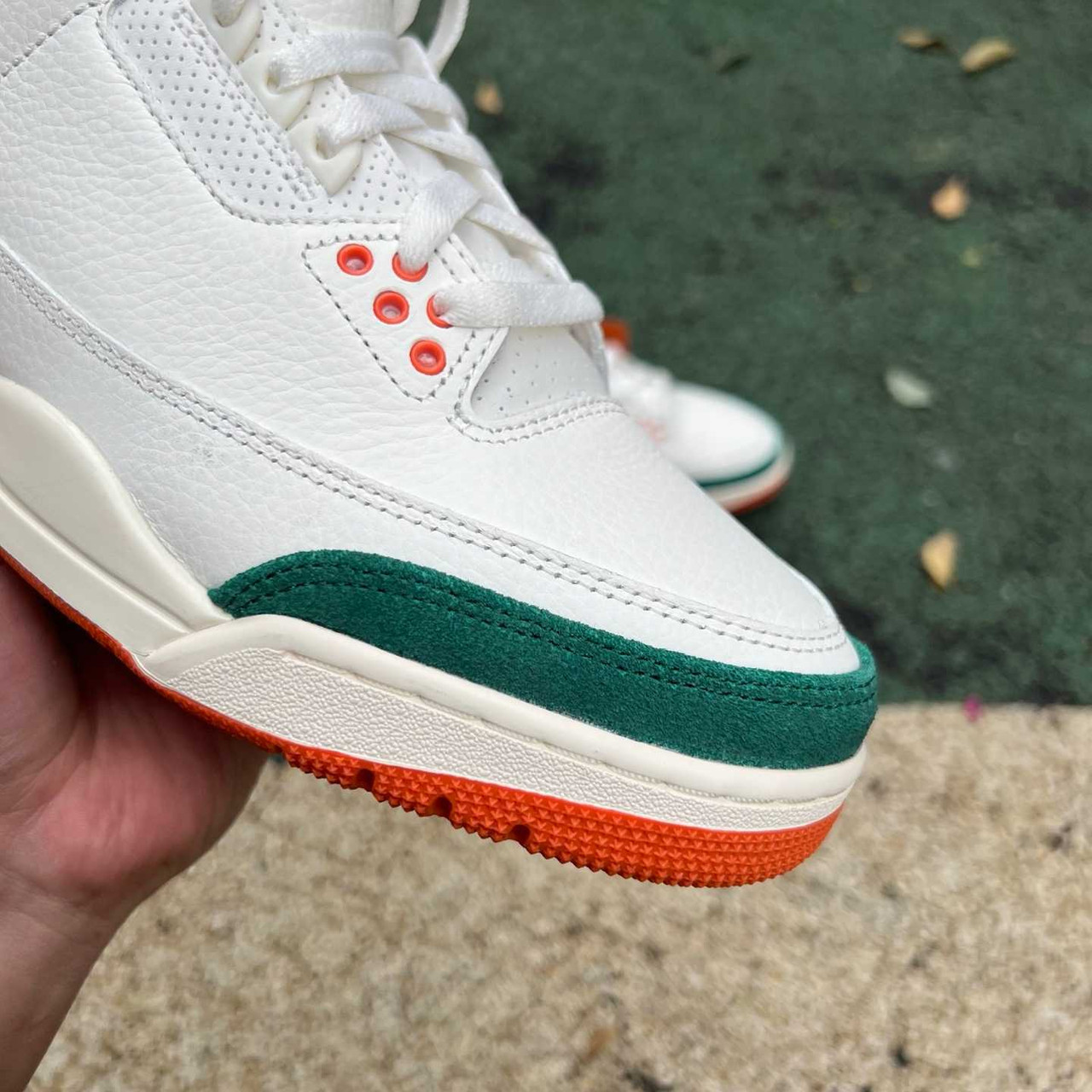 12 Pair - Jordan 3 Retro Solefly