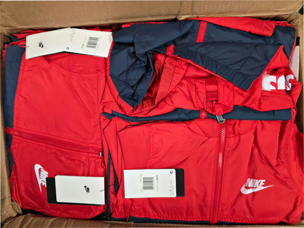 Pallet Wholesale  102  Nike Jackets