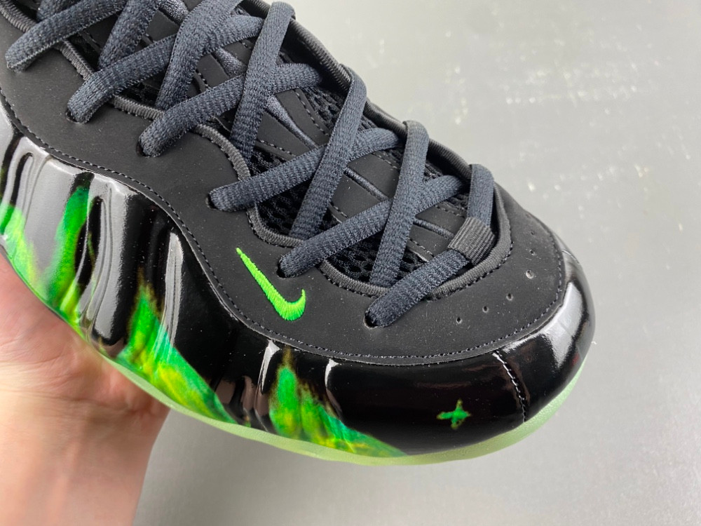 12 Pair -  Nike Air Foamposite One ParaNorman