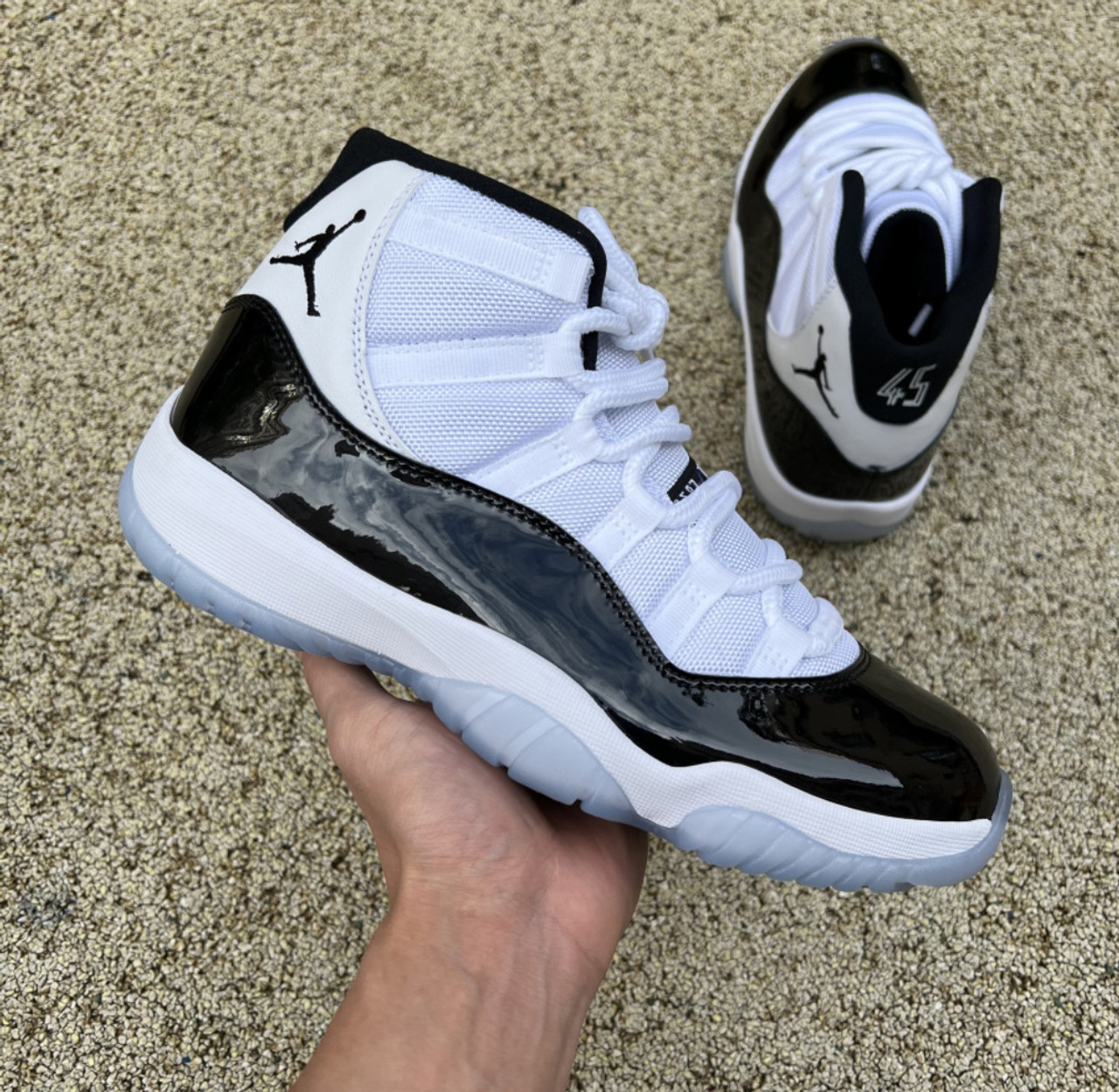 12 Pair - Jordan 11 Concord