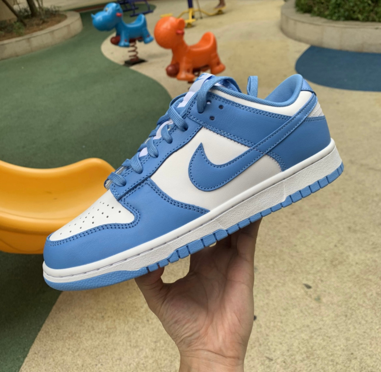 nike dunk carolina blue