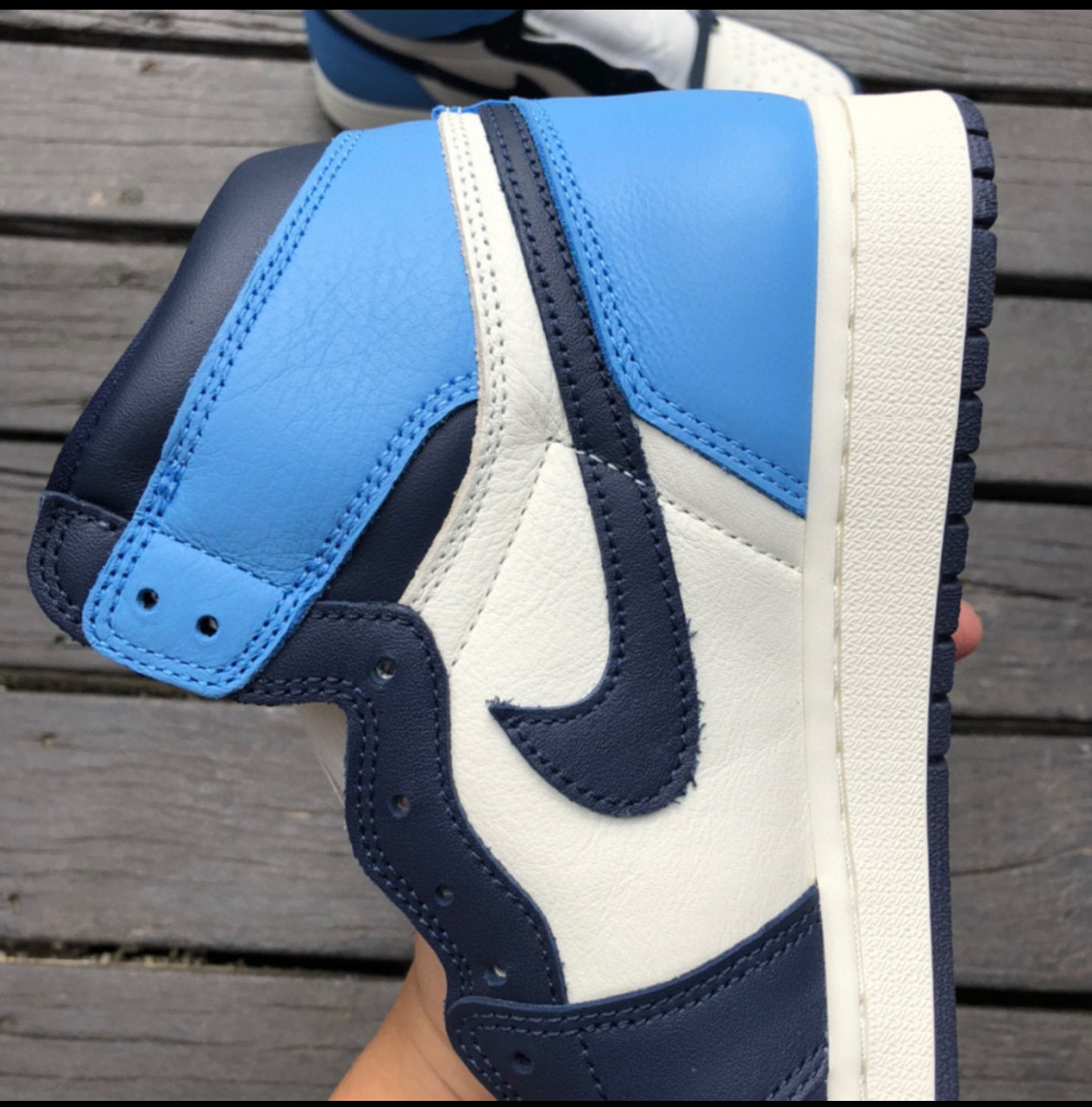 12 Pair -Jordan 1 Retro High Obsidian