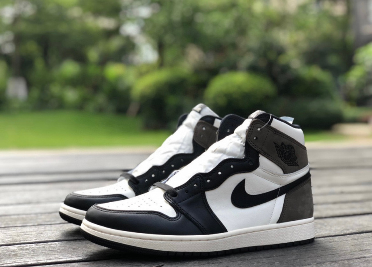 12 Pair -Jordan 1 Retro High Mocha - Low Low Wholesale Distributors