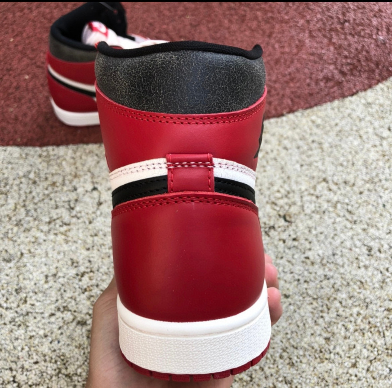 12 Pair -Jordan 1 Retro High OG Chicago Lost and Found