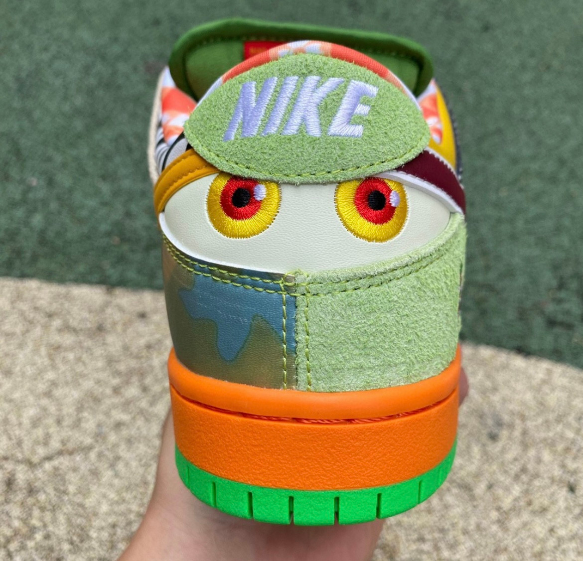 12 Pair - Nike SB Dunk What The Paul Strawberry