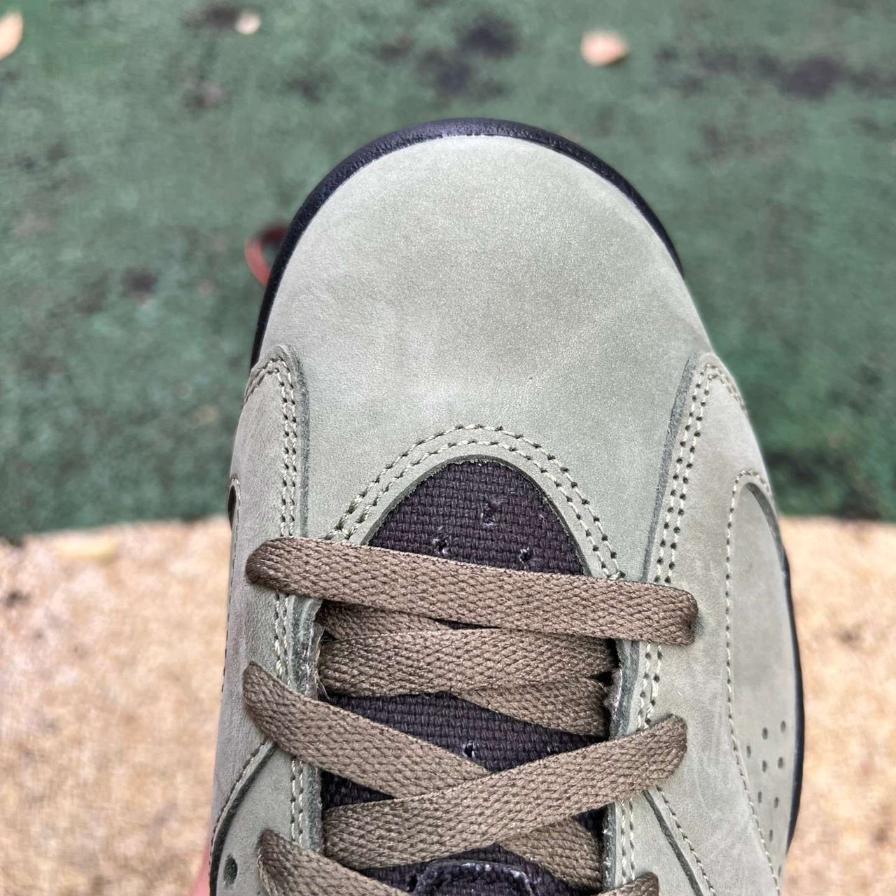 12 Pair -  Jordan 6 Retro X Travis Scott Olive