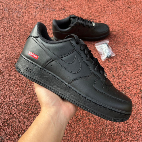 12 Pair - Air Force 1 X Supreme Black