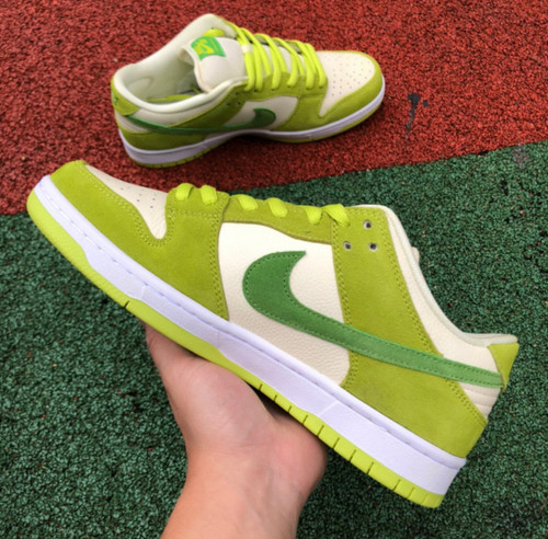 12 Pair - Nike Dunk Low Sour Apple