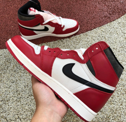 12 Pair -Jordan 1 Retro High OG Chicago Lost and Found