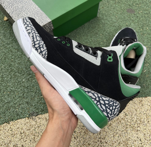 12 Pair - Jordan 3 Retro Pine Green