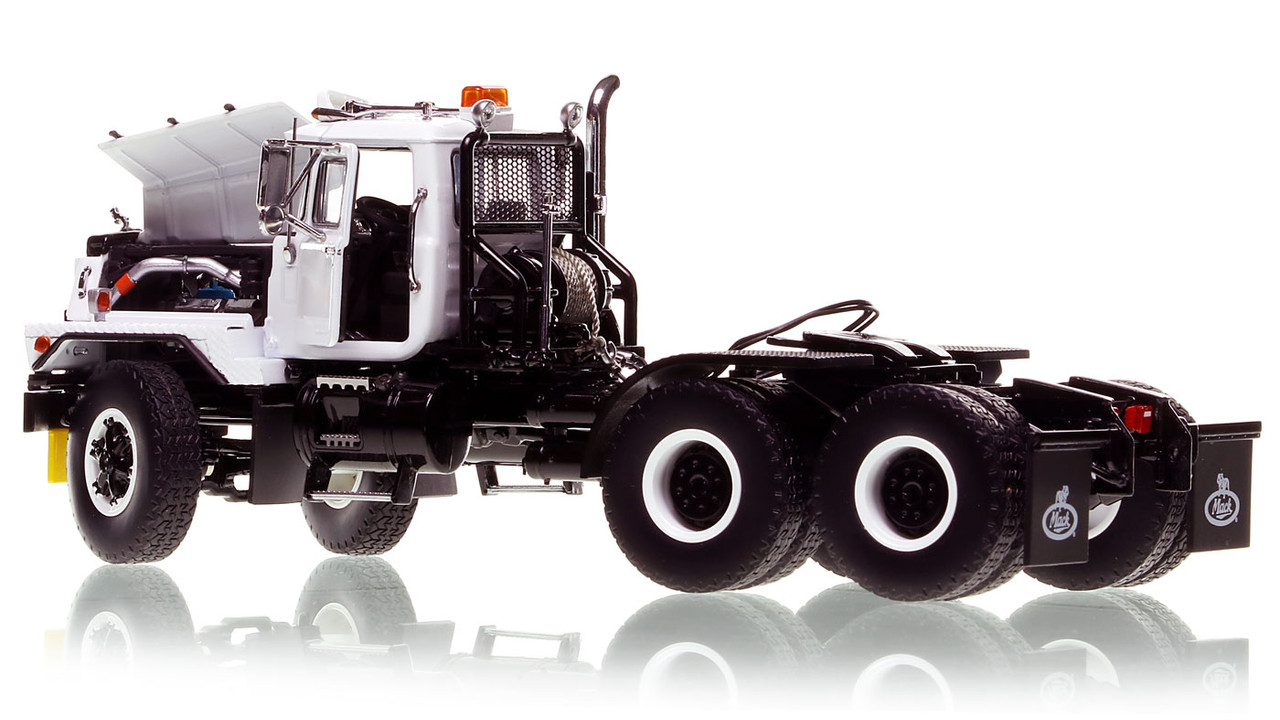 Heavy Haul Replicas Mack RD800 Tandem Axle Tractor - White over Black