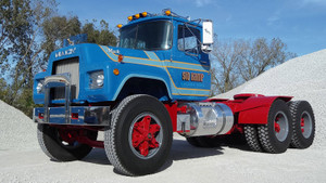 Sid Kamp Trucking 1987 Mack RD688SX tandem axle tractor Sid Kamp Trucking 1987 Mack RD688SX tandem axle tractor