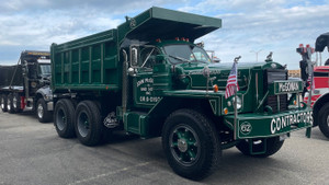John McGowan & Sons 1962 Mack B-813SX tandem axle dump John McGowan & Sons 1962 Mack B-813SX tandem axle dump