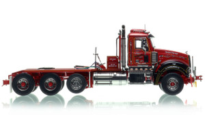 1:50 scale diecast model of DeBerardinis Heavy Haul 2011 Mack Titan 117 Tri-Axle Tractor 1:50 scale diecast model of DeBerardinis Heavy Haul 2011 Mack Titan 117 Tri-Axle Tractor