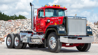 Super Dog...DeBerardinis 1991 Superliner just announced