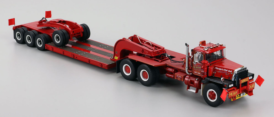 Heavy Haul Replicas DeBerardinis Heavy Haul 1990 Mack RD800