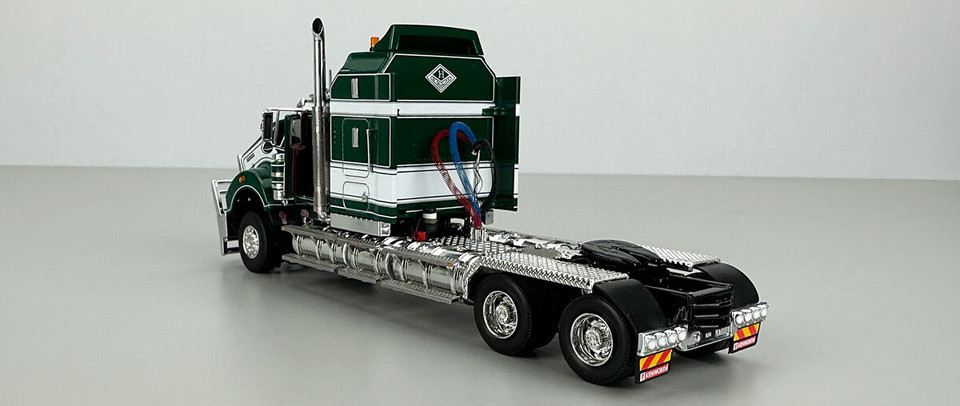 Miniature Drake 1/50 Kenworth T909 Tracteur 6x4 – Fred’s – WSI – Neuf