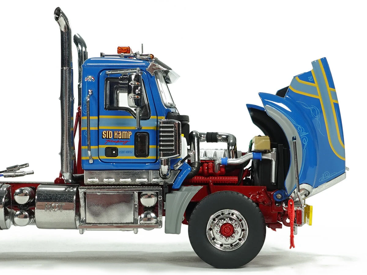 Heavy Haul Replicas Sid Kamp Trucking 2018 Mack Titan Tri-axle Tractor