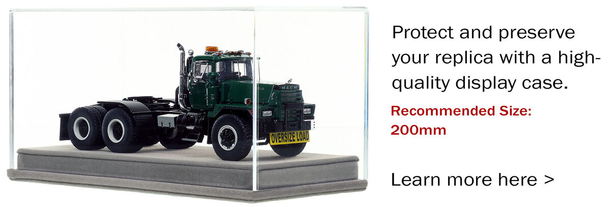 Display Case for Mack RD800 Tandem Axle Tractor - Green over Black