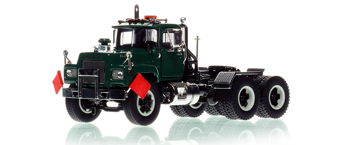 1:50 scale diecast model of  Mack R600 Tandem Axle Tractor - Green 6005 over Black