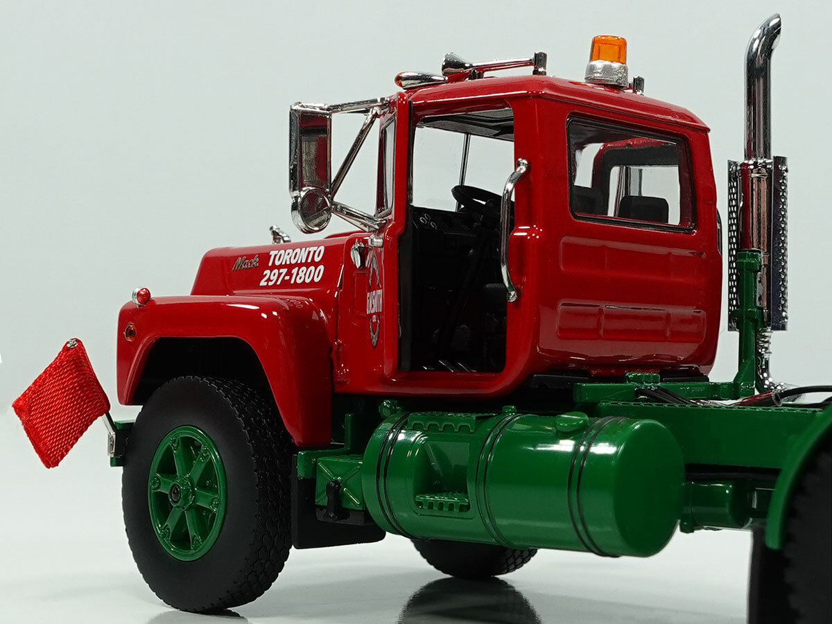 1:50 scale diecast model of G.M. Smith Mack R600 Tandem Axle Tractor