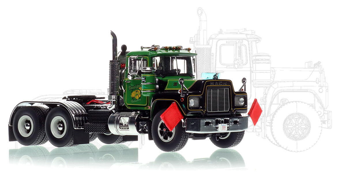 1:50 scale diecast model of Damigella Collection 1978 Mack R600 tandem axle tractor