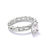 OVAL CUT DIAMOND ENGAGEMENT RING WITH A CLASSIC 4 PRONG 16 LINKS SETTING IN PLATINUM