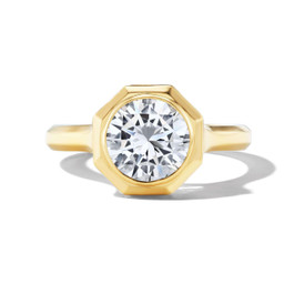 round-bezel-set-engagement-ring-yellow-gold