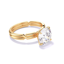 Gold Round Engagement Ring with a Classic 4 Prong Chance Setting