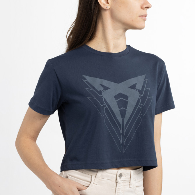 Big Logo T-Shirt – Crop Top blue model