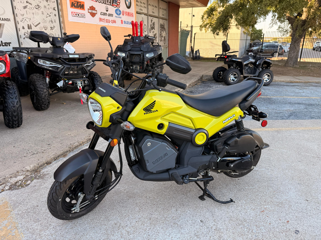 NAVi110 HONDA 黄色 2022 Honda Navi | First Ride Review | Rider Magazine