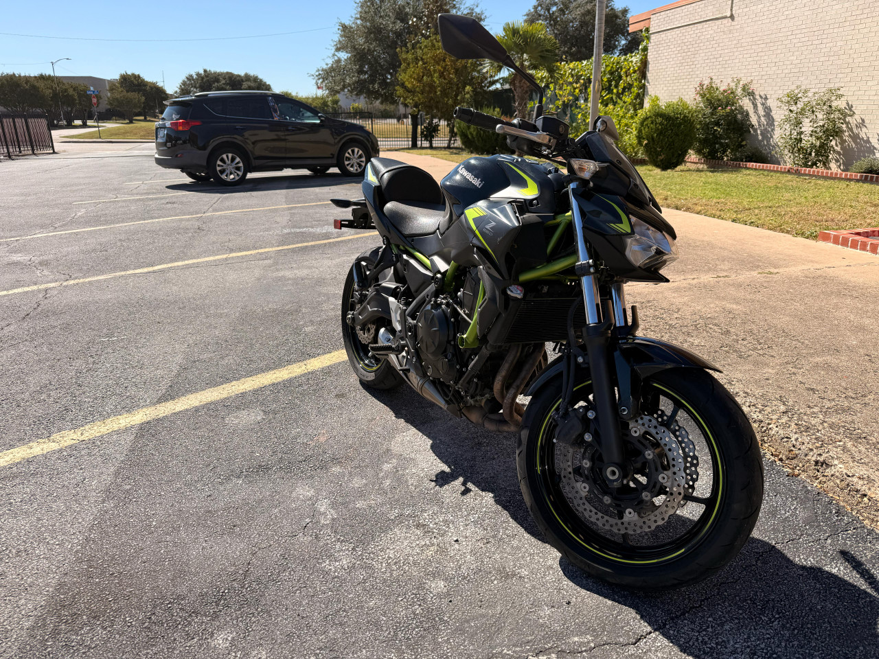 2022 Kawasaki Z650 Motorcycle | 649cc Naked Sport Bike with ABS