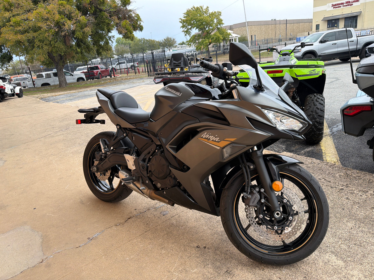 Ninja 650 Kawasaki 649cc Sport Bike - 2023 Used