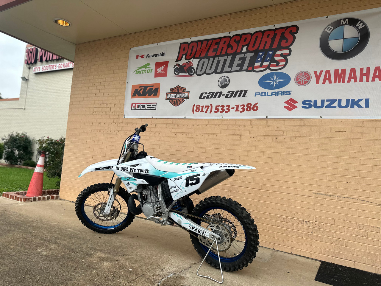 2025 Yamaha YZ250 | 249cc 2-Stroke Motocross Bike
