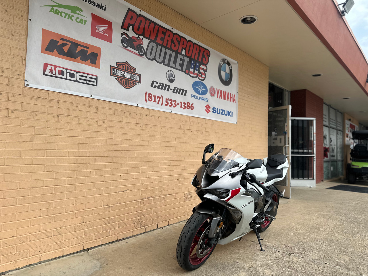 2025 Kawasaki Ninja ZX-6R ABS | 636cc Supersport Bike