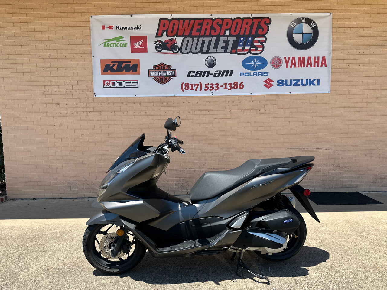 2024 Honda PCX | 157cc Premium Scooter