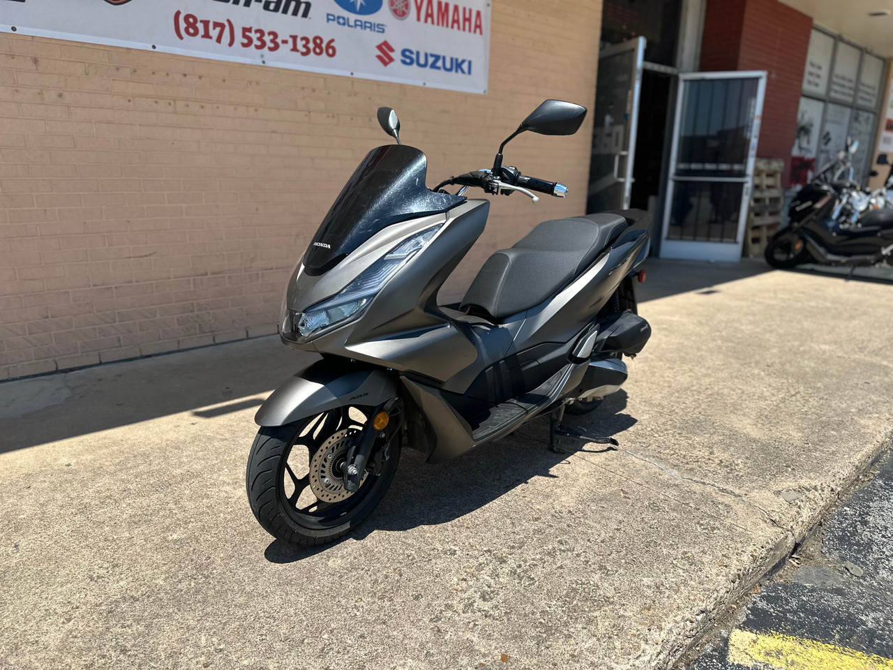 2024 Honda PCX | 157cc Premium Scooter
