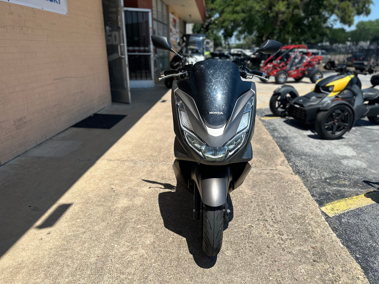 2024 Honda PCX | 157cc Premium Scooter