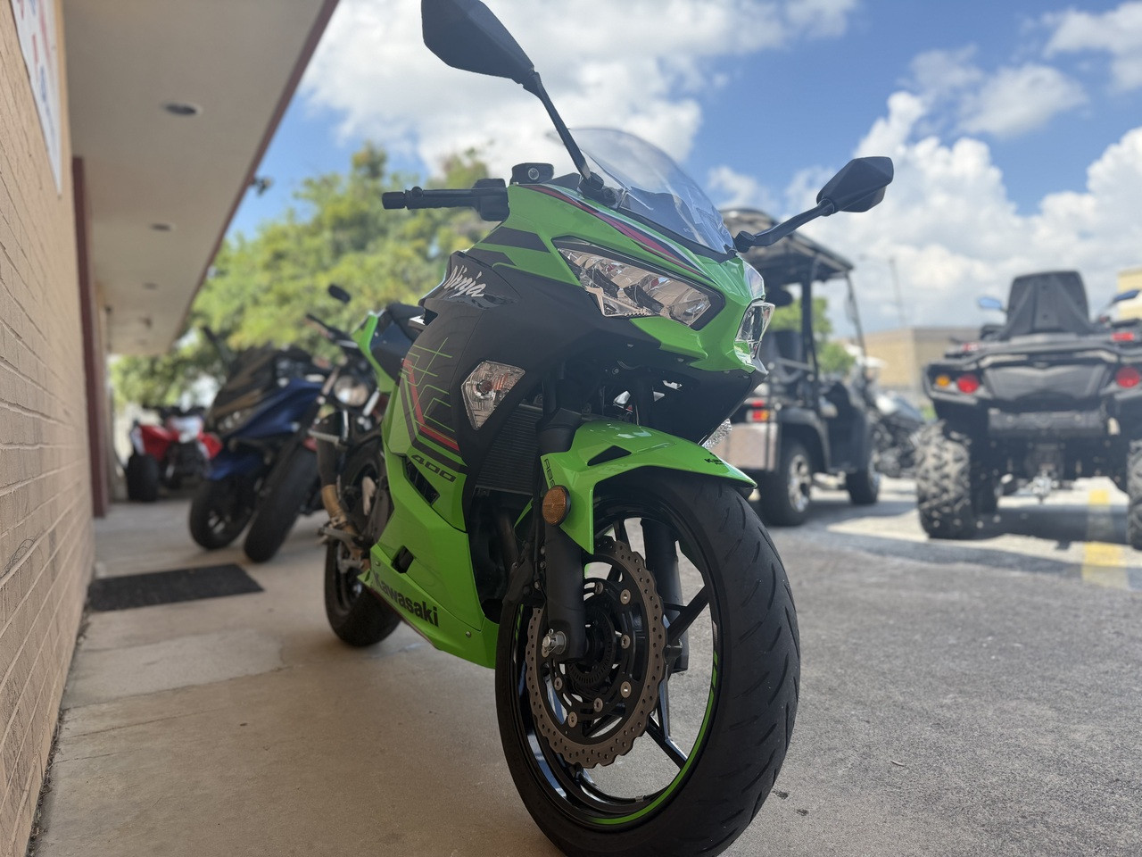 2023 Kawasaki Ninja 400 KRT ABS – 399cc Sport Bike Specs