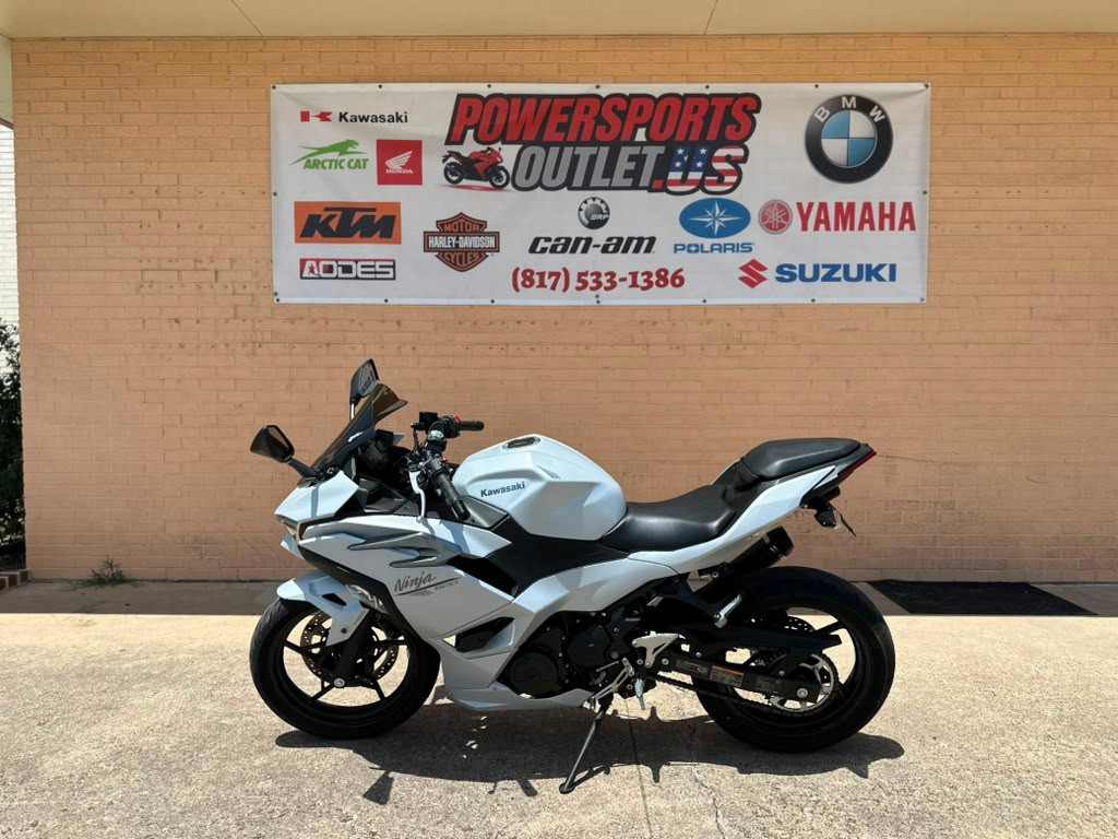 2025 Kawasaki Ninja 500 ABS – 451cc Sport Motorcycle