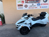 Can-Am Spyder RT SE6 three-wheel motorcycle