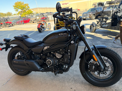 Pre-Owned 2025 CF MOTO 450CL-C – Modern Classic Cruiser | 449cc Twin-Cylinder, Retro Design